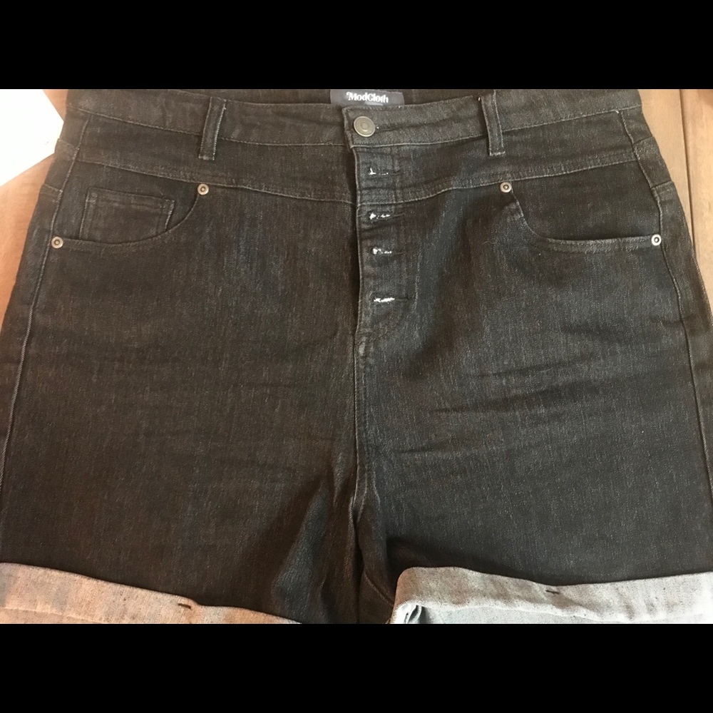 ModCloth Highwaisted Jean Shorts